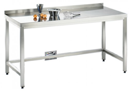 Table de travail,  2300x800x850mm, faite d’acier inoxydable 1.4301,