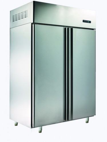 Chiller with capacity of 400 l