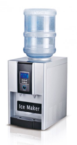 Icemaker with water dispenser and with lcd