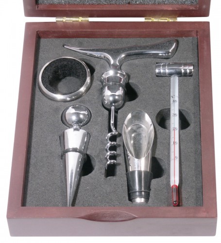 Wine Accessories Set